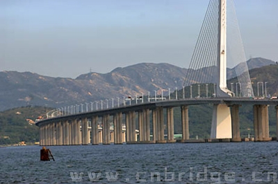 深圳灣公路大橋